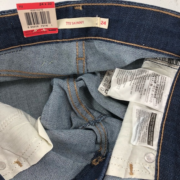 New Levi’s blue jeans 711 skinny size 24 x 30 (28) - Picture 8 of 8